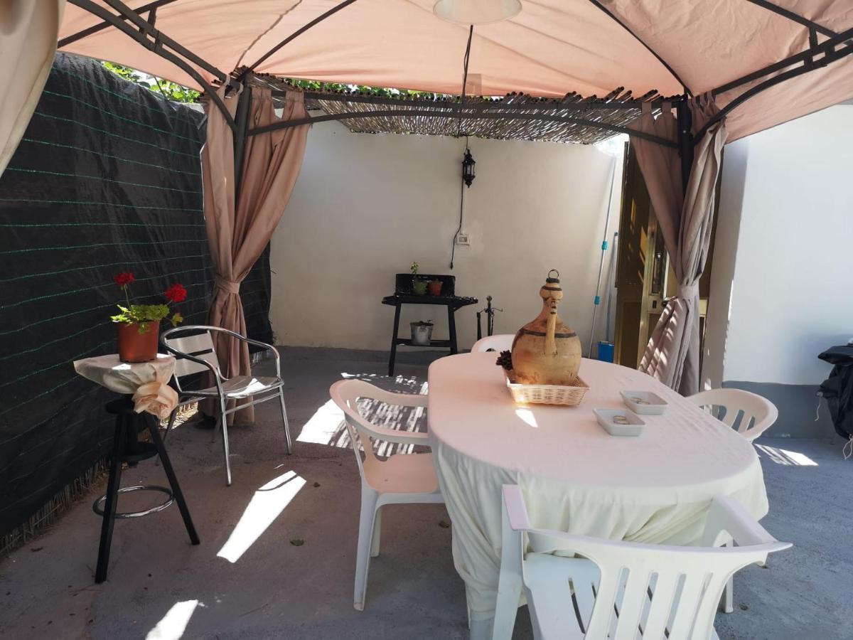 Villa Mina Con Vasca Idromassaggio Taranto Dış mekan fotoğraf